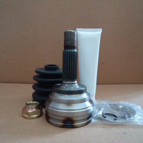 TO-035 Outer CV Joint 23X58X24 Steel Material Used for 1999 Yaris